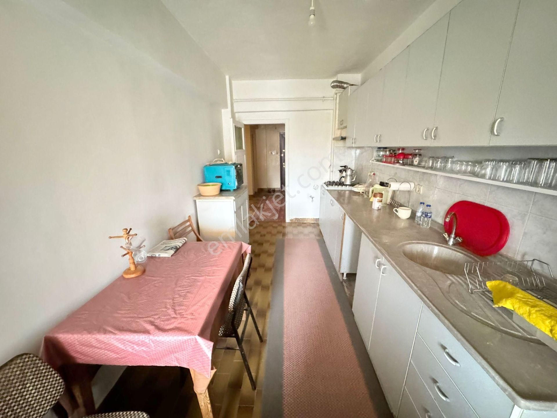 Şafak'tan Kuyuyazısında 3+1 Ön Cephe Çok Geniş Katta Çift Balkon - Görsel 16