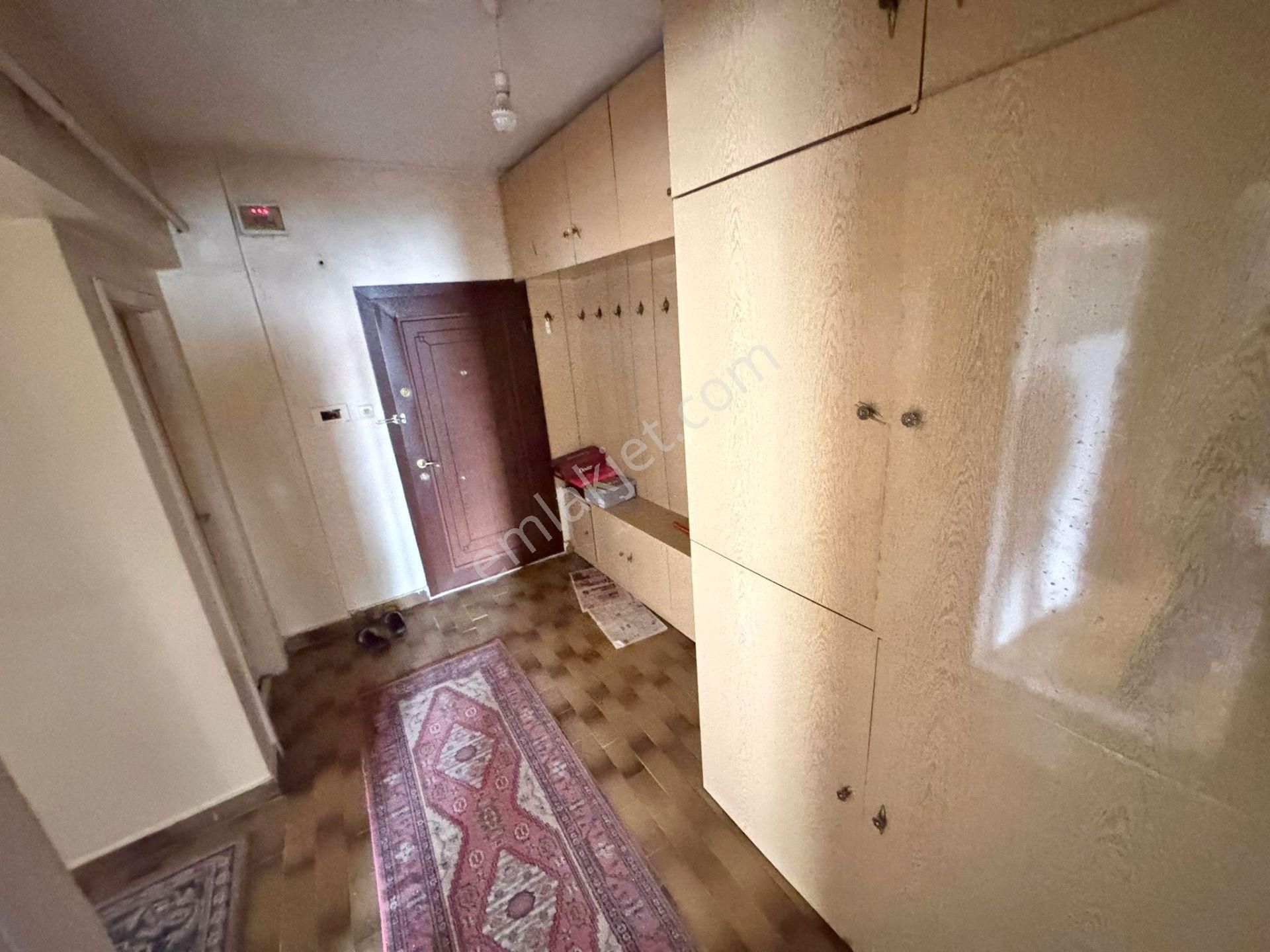 Şafak'tan Kuyuyazısında 3+1 Ön Cephe Çok Geniş Katta Çift Balkon - Görsel 12