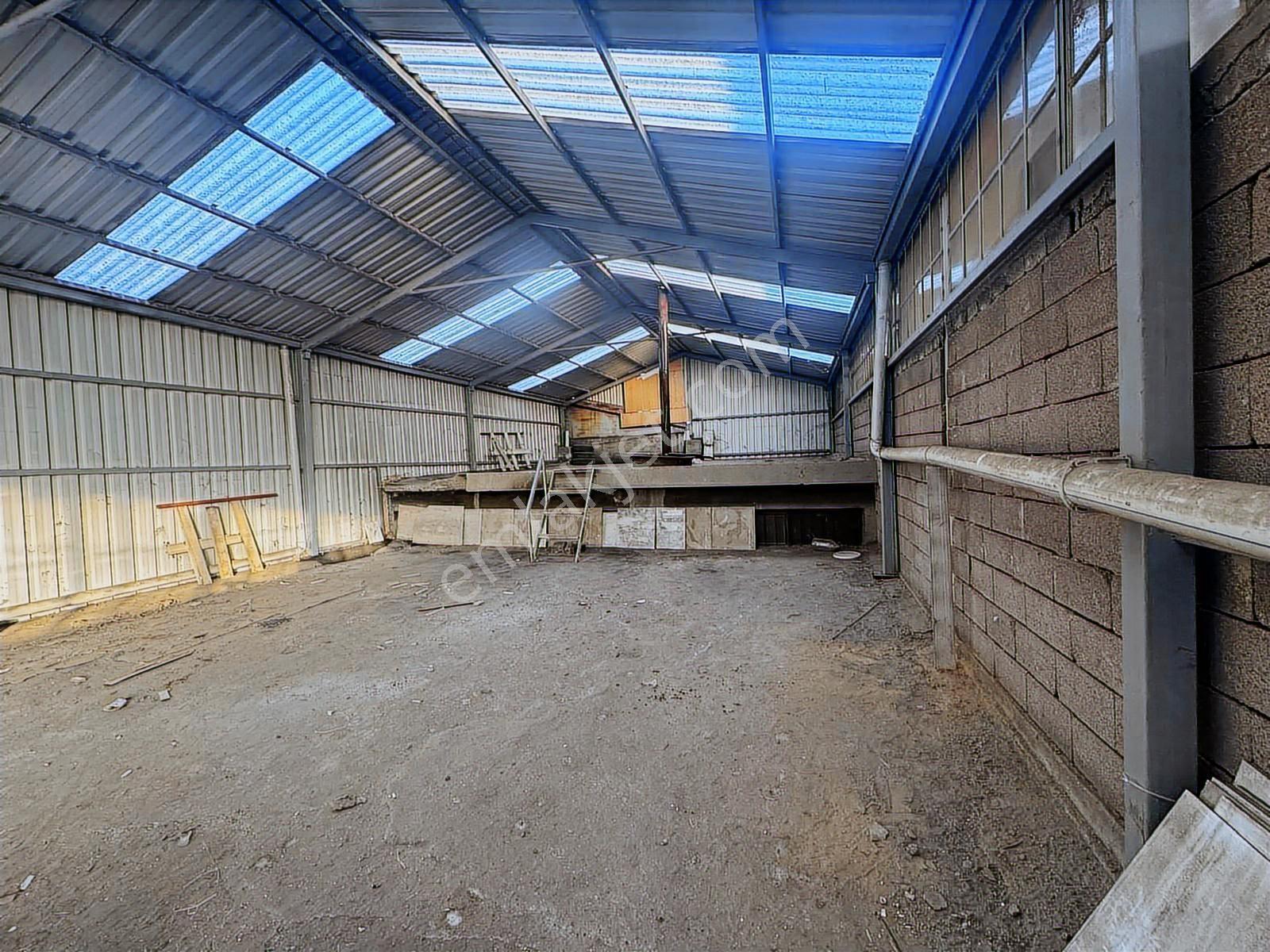 Mobilyacılar Sanayi Sitesinde 170 M2 İmalat Alani 85 M2 Asma Kat - Görsel 21