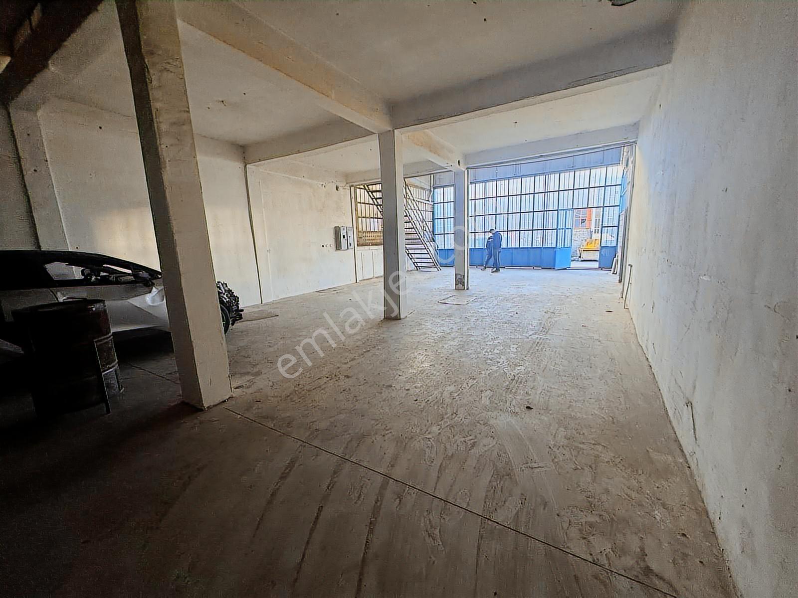 Mobilyacılar Sanayi Sitesinde 170 M2 İmalat Alani 85 M2 Asma Kat - Görsel 17