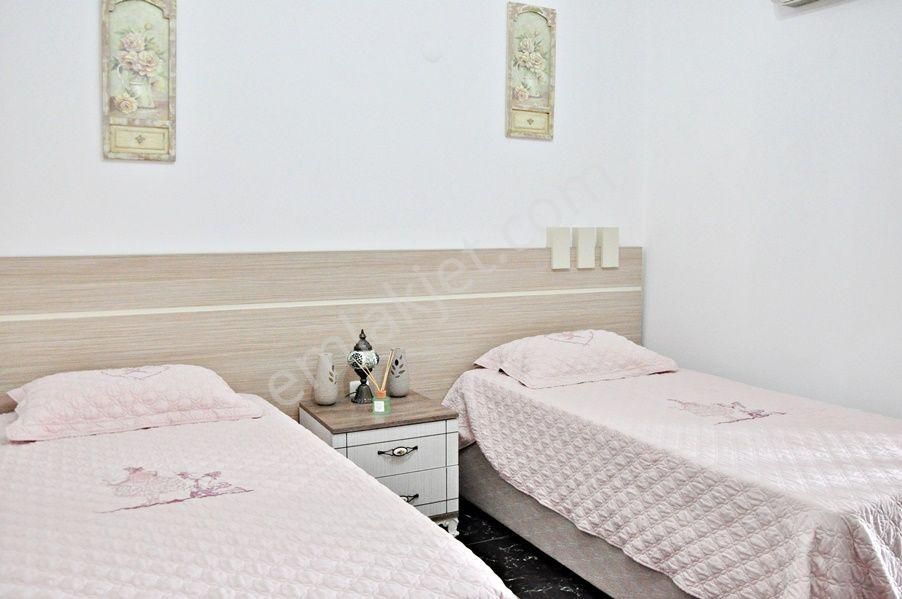 Ölüdeniz'de Yarı Olimpik Havuzlu Sitede Satılık 2+1 Daire - Görsel 11