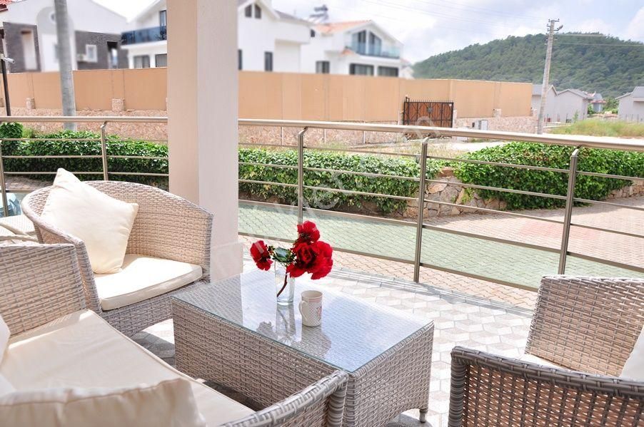 Ölüdeniz'de Yarı Olimpik Havuzlu Sitede Satılık 2+1 Daire - Görsel 16