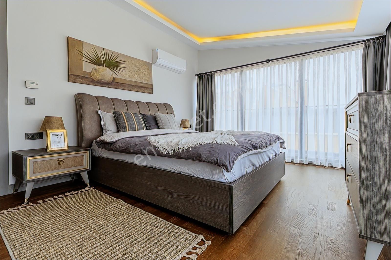 Çukurambar'da Ful Eşyalı Lüx Rezidans - Abd Büyükelçiliği Yanı