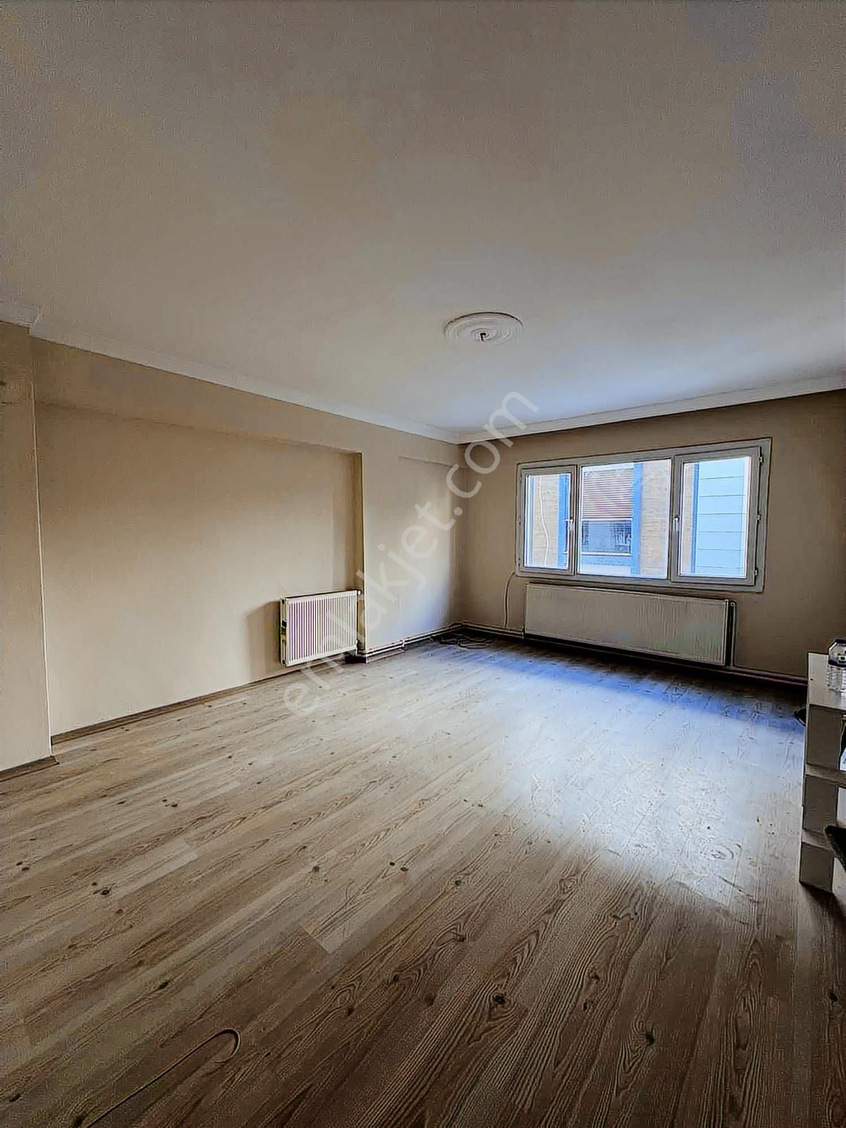 Buca Atatürk Mahallesi Hasanağa Bahçesi Dibi 3+1 Arakat Kombili - Görsel 2