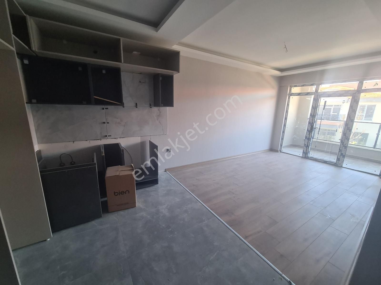 Hastane Ve Üniversite Yakını, Bulvar Üzeri, Site İçi 1+1 Daire - Görsel 8