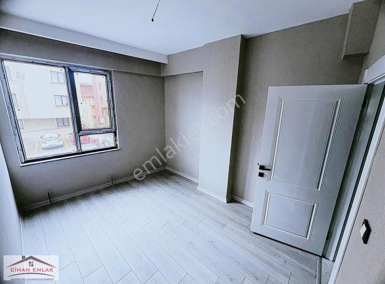 Sancaktepede Park Manzaralı Kırıkkaleliler Cadde Üzeri 3+1 Daire - Görsel 12