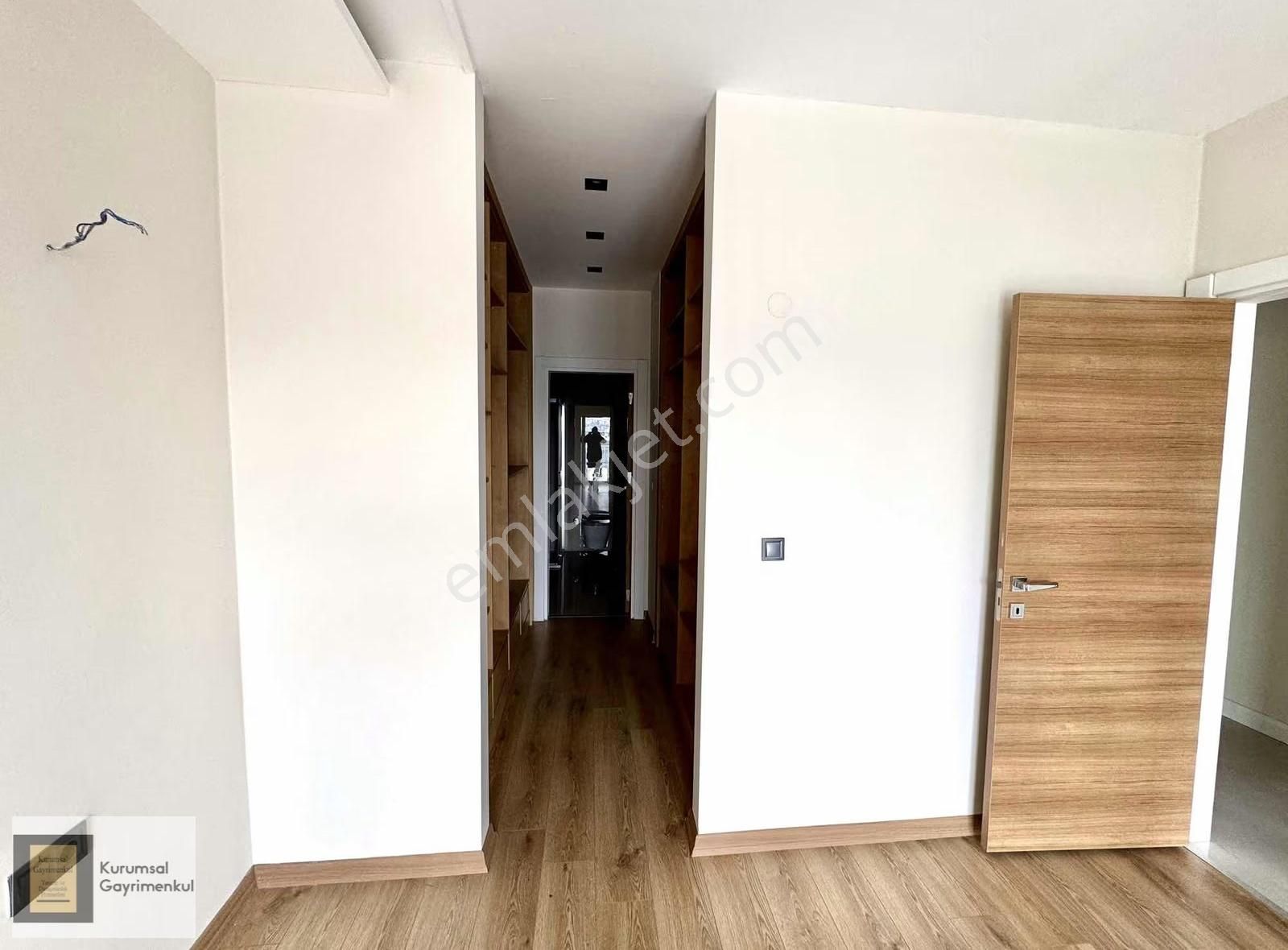 Küçük Sanayi Metro İstasyonu Dibinde 3+1 Köşe Tip Kiralık Daire - Görsel 2