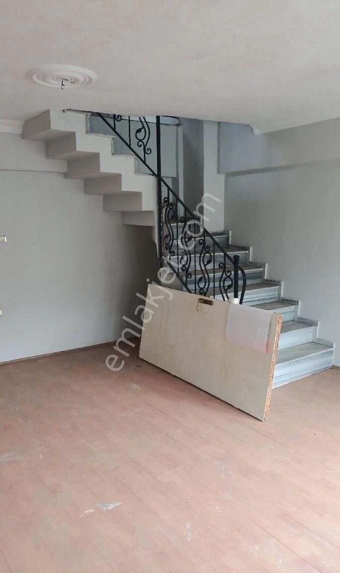 Tekirdağ Süleymanpaşa Merkezi Konumda Kiralık 4+1 Dubleks Daire - Görsel 12