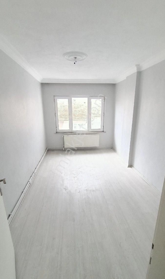 Tekirdağ Süleymanpaşa Merkezi Konumda Kiralık 4+1 Dubleks Daire - Görsel 15