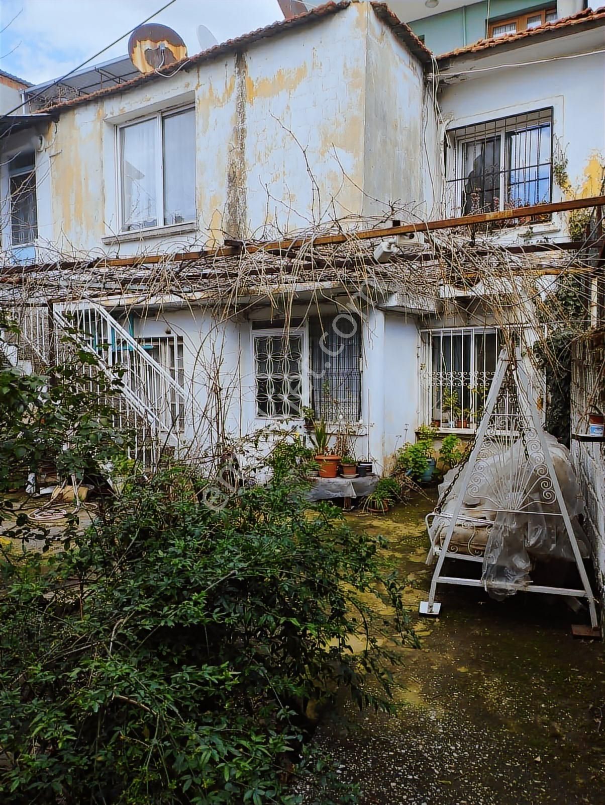 2 Katlı Satılık Müstakil Evimiz