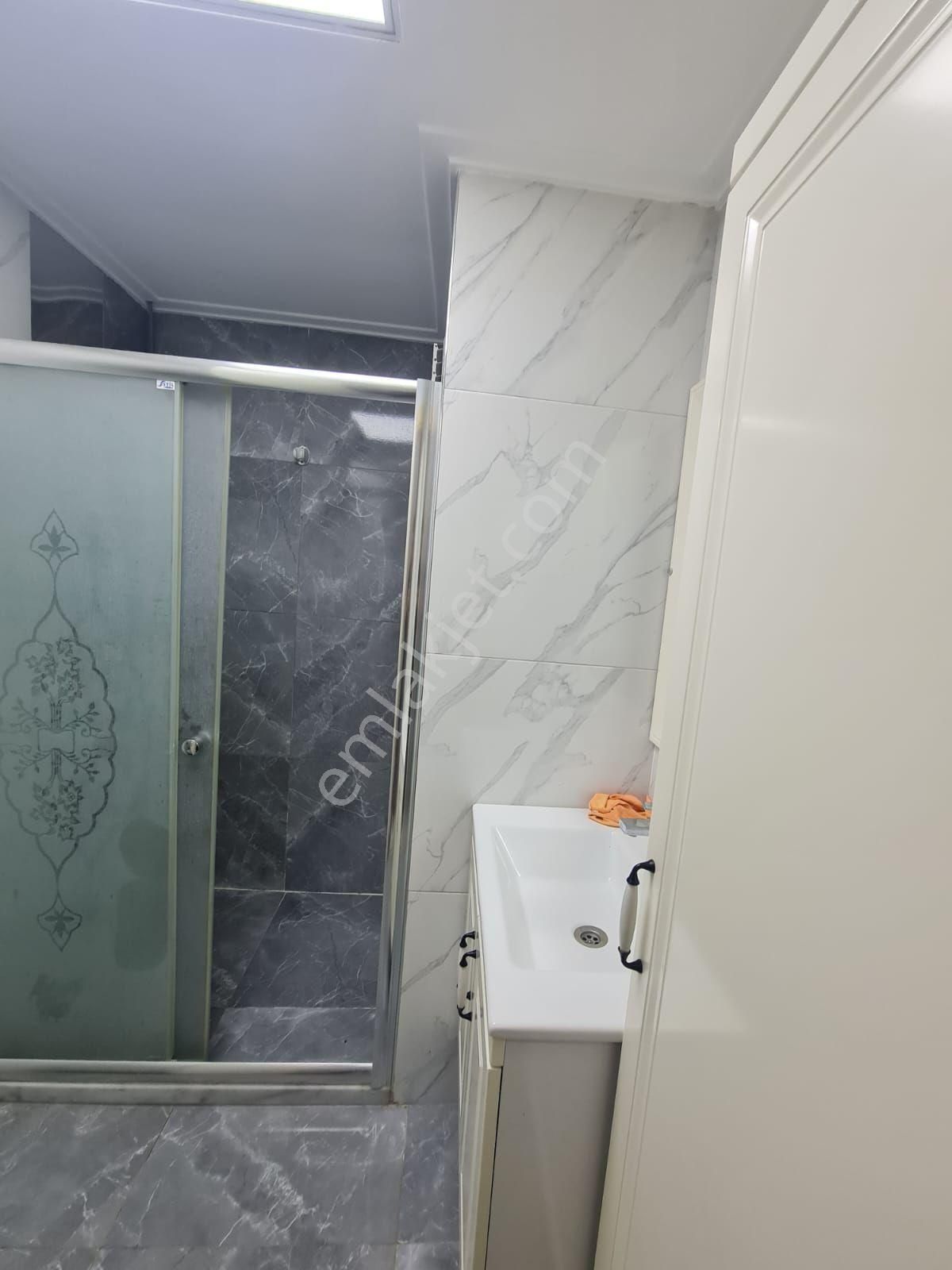 Baraj Yolunda Merkezi Konumda Ultra Lüx 2+1 Eşyalı Kiralık Daire - Görsel 13