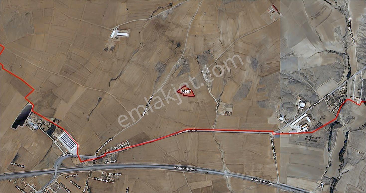 Bağlarbaşı Köyü Tekstil Fabrika Yanı 15000 M2 Kullanım Alanı - Görsel 3