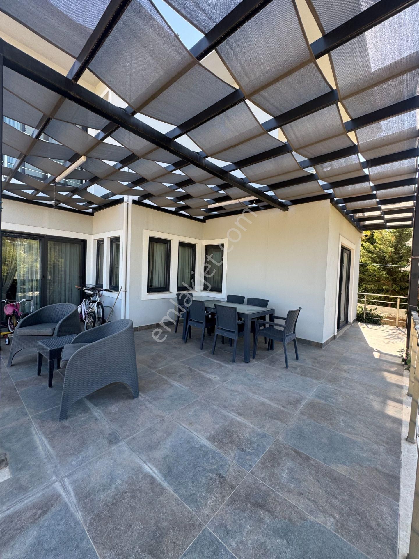 Ölüdeniz'de 753 M2 Arsaya Sahip 5+1 Triplex Villa - Görsel 33