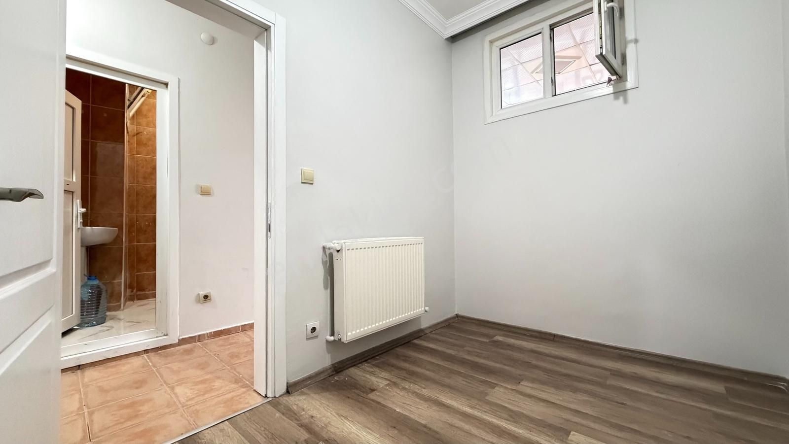 İlka'dan Talatpaşa 2+1 Kiralık Daire Cadde Üzeri Metrobüse 7dk - Görsel 6