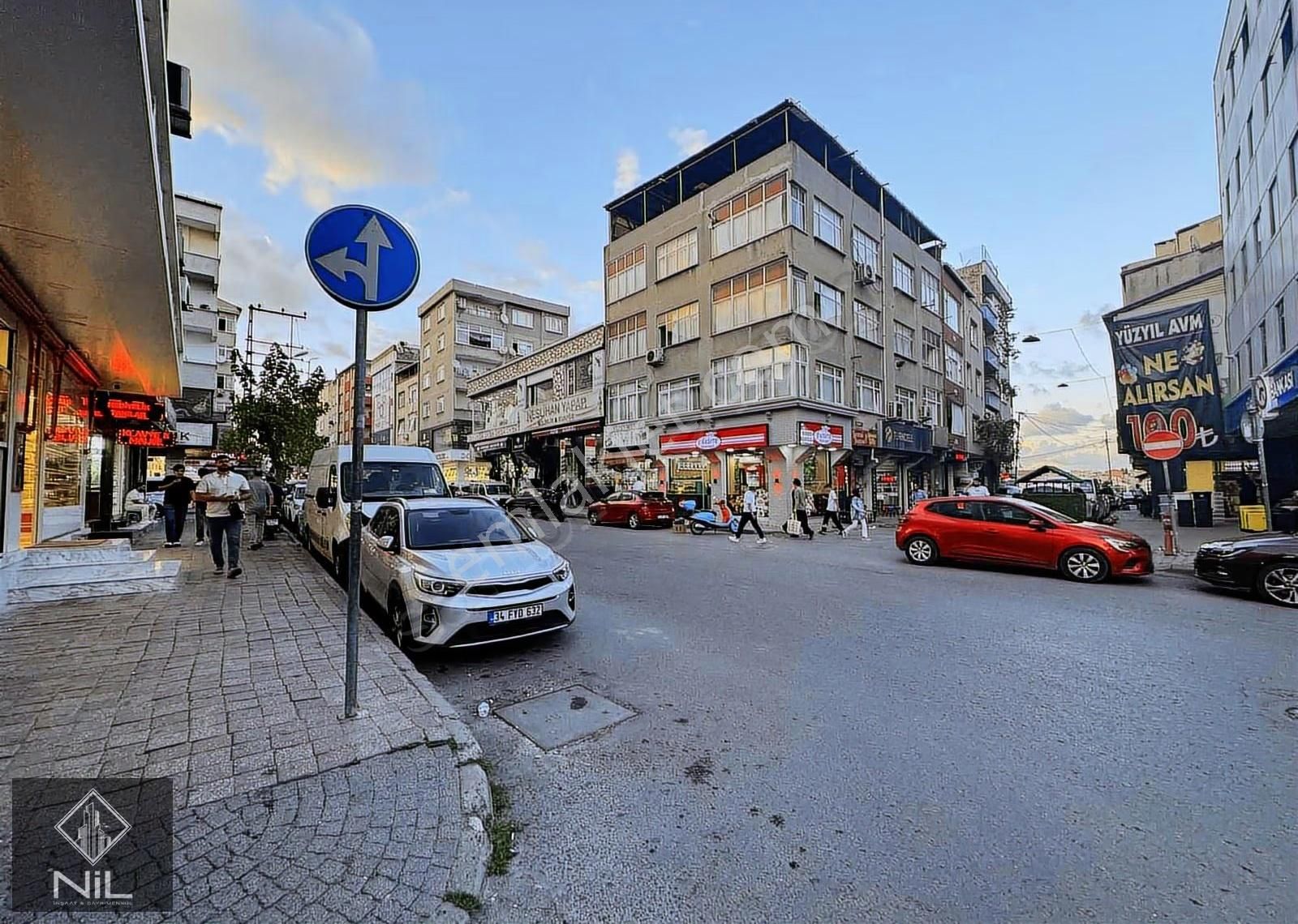 Yüzyıl Caddeye 2. Bina Kiralık Dükkan - Görsel 12