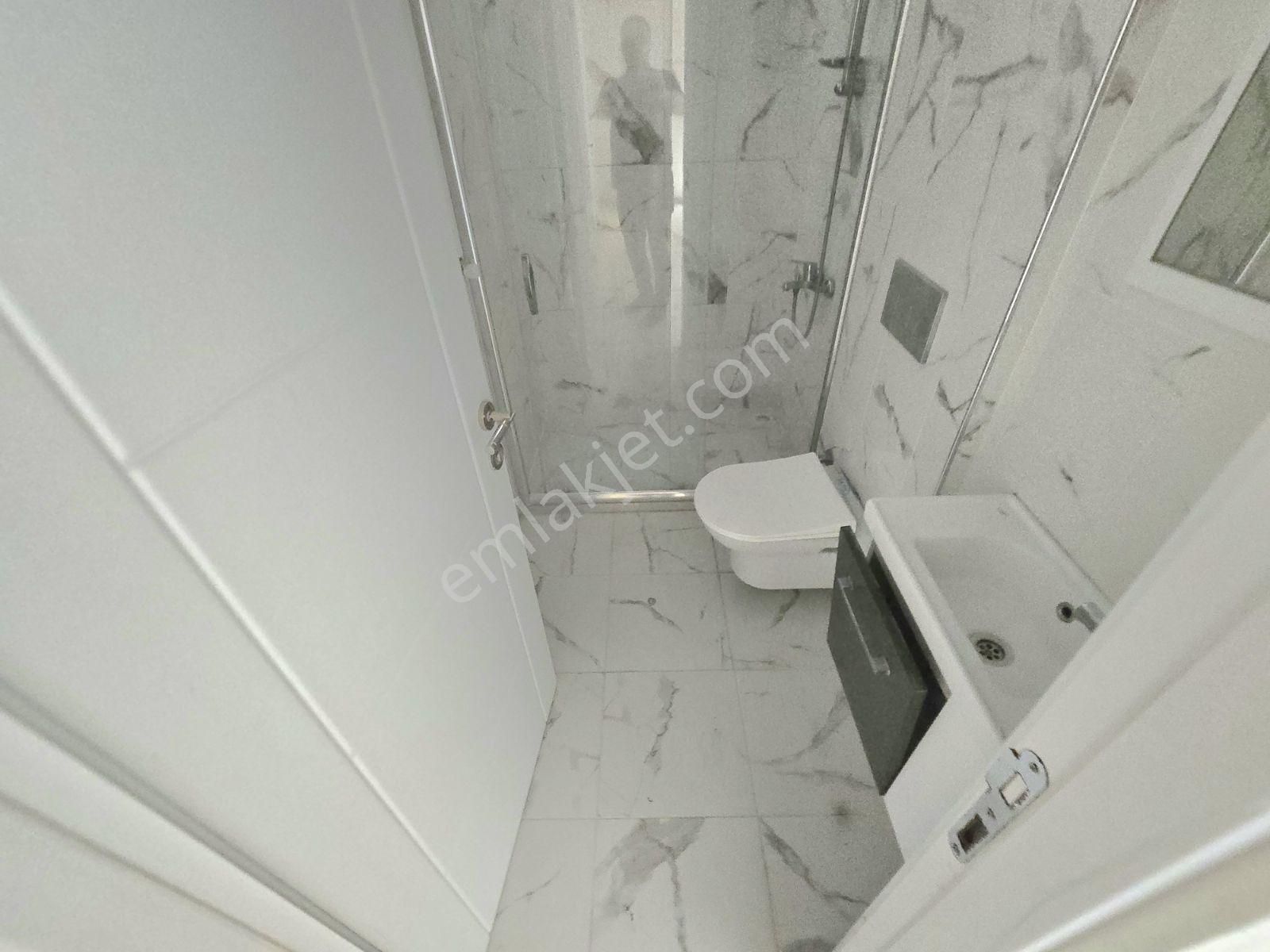 Pusula İnş.tan Ugurmumcu Mah Cadeye Yakın 85m2 Yuksek Giriş Kat - Görsel 9