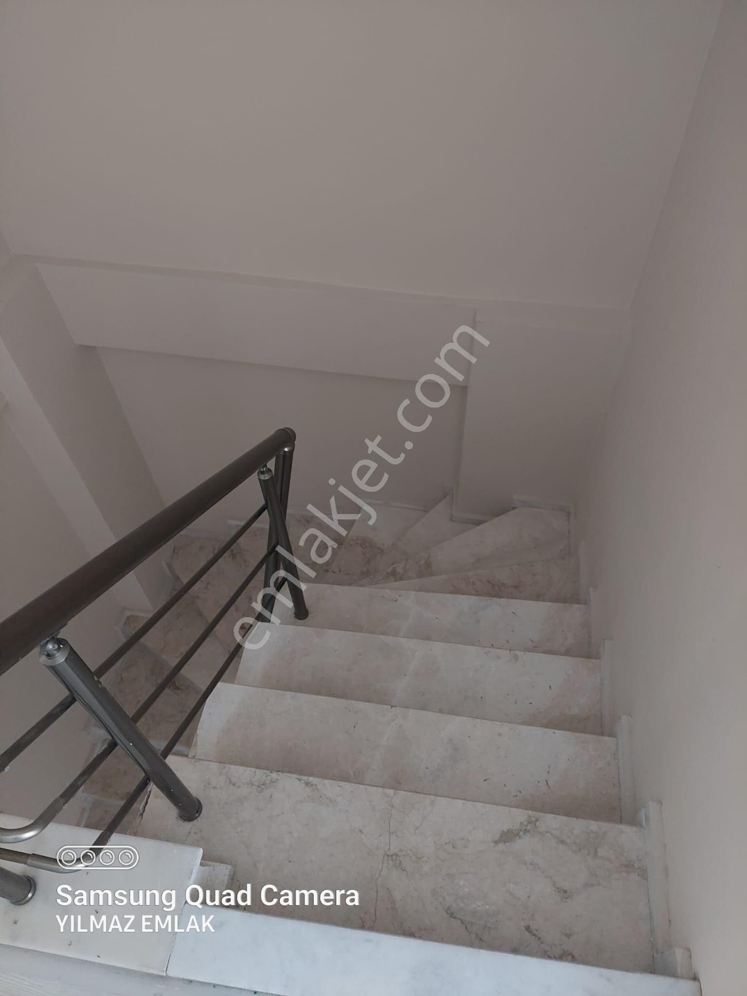 217 Cumhuriyet Mahallesinde Kiralık 3+0 Dubleks Daire - Görsel 28