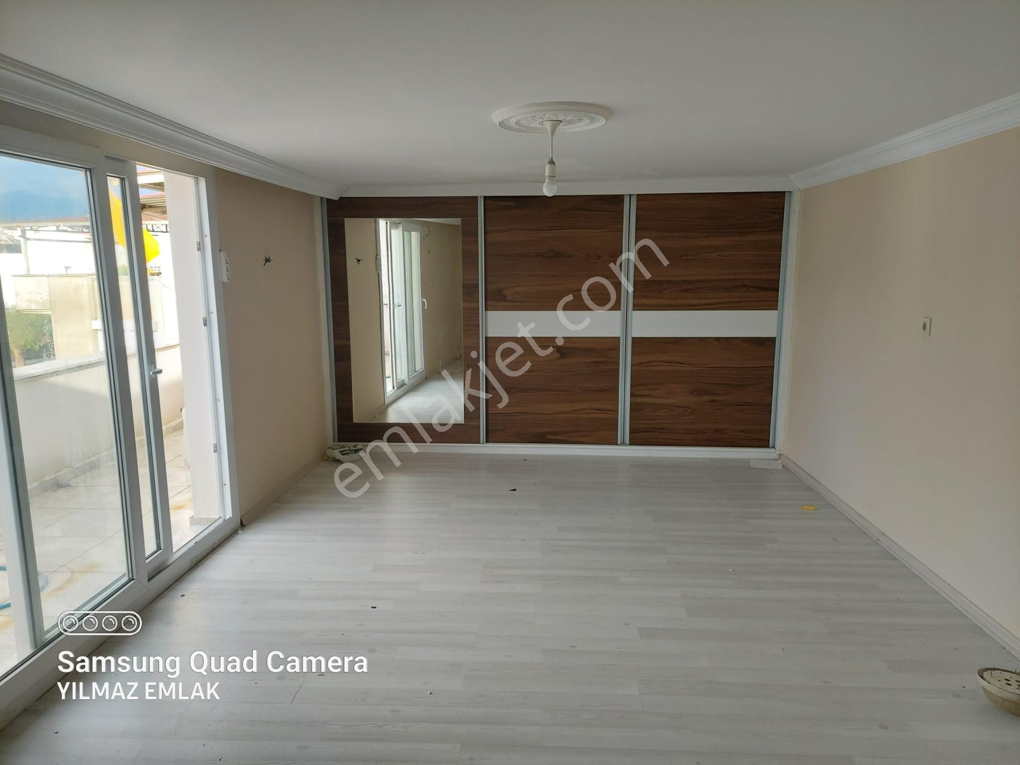 217 Cumhuriyet Mahallesinde Kiralık 3+0 Dubleks Daire - Görsel 5