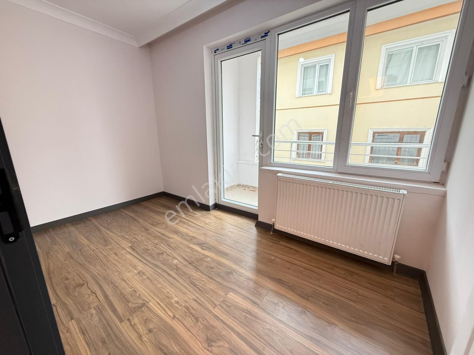 Mutlu Cadde Üzeri Katta Full Yapılı-asansörlü 3+1 Daire - Görsel 35