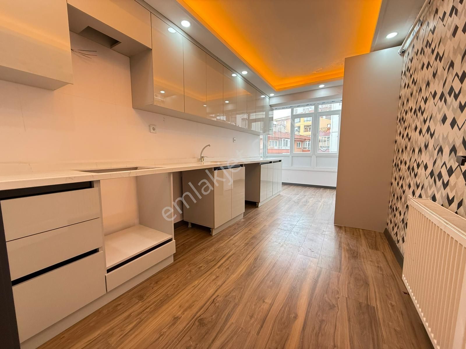 Mutlu Cadde Üzeri Katta Full Yapılı-asansörlü 3+1 Daire - Görsel 27