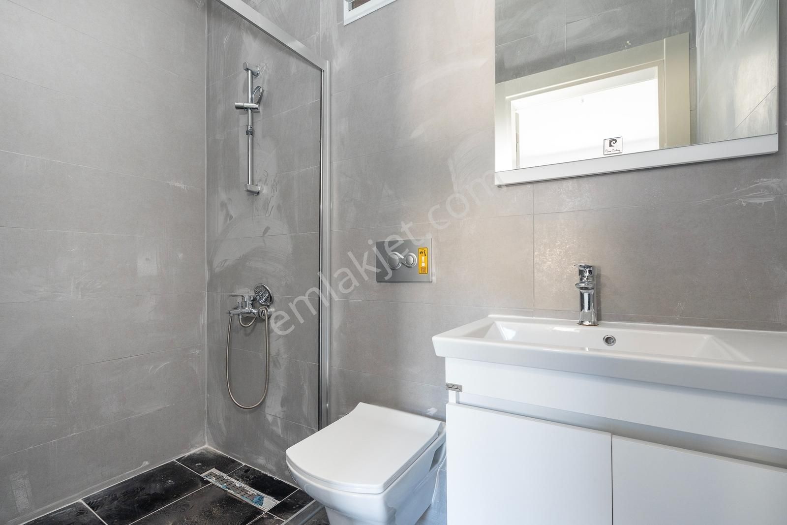 Kurşunlu'da Havuz Manzaralı 3+1 Satılık Sıfır Daire - Görsel 32