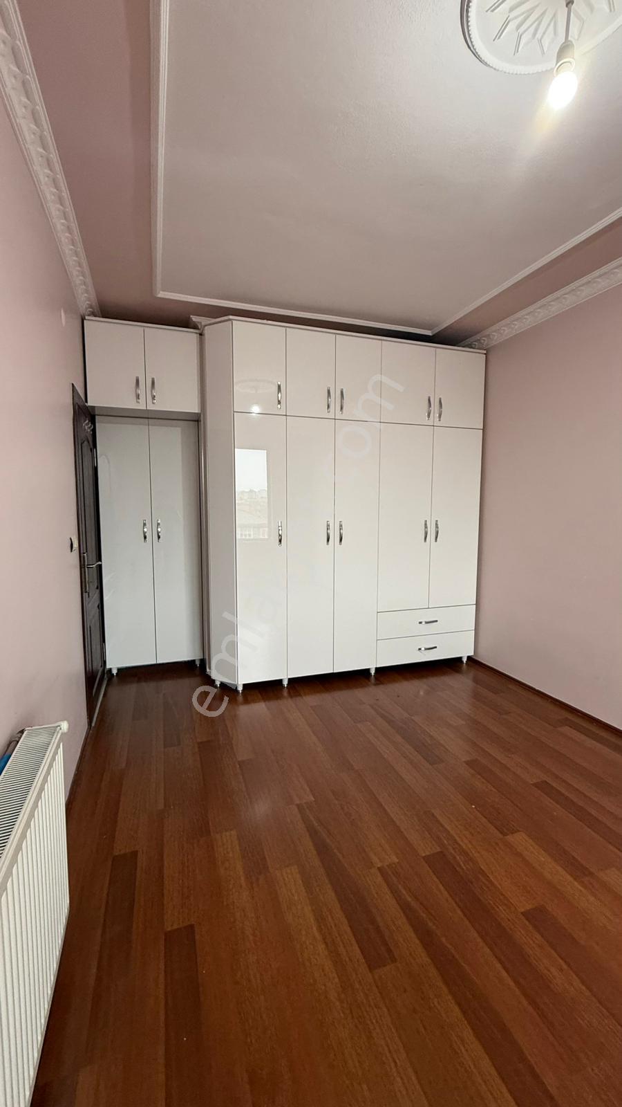 Öz Gaye Emlaktan Develi Çarşı Merkezde Satılık Daire - Görsel 8