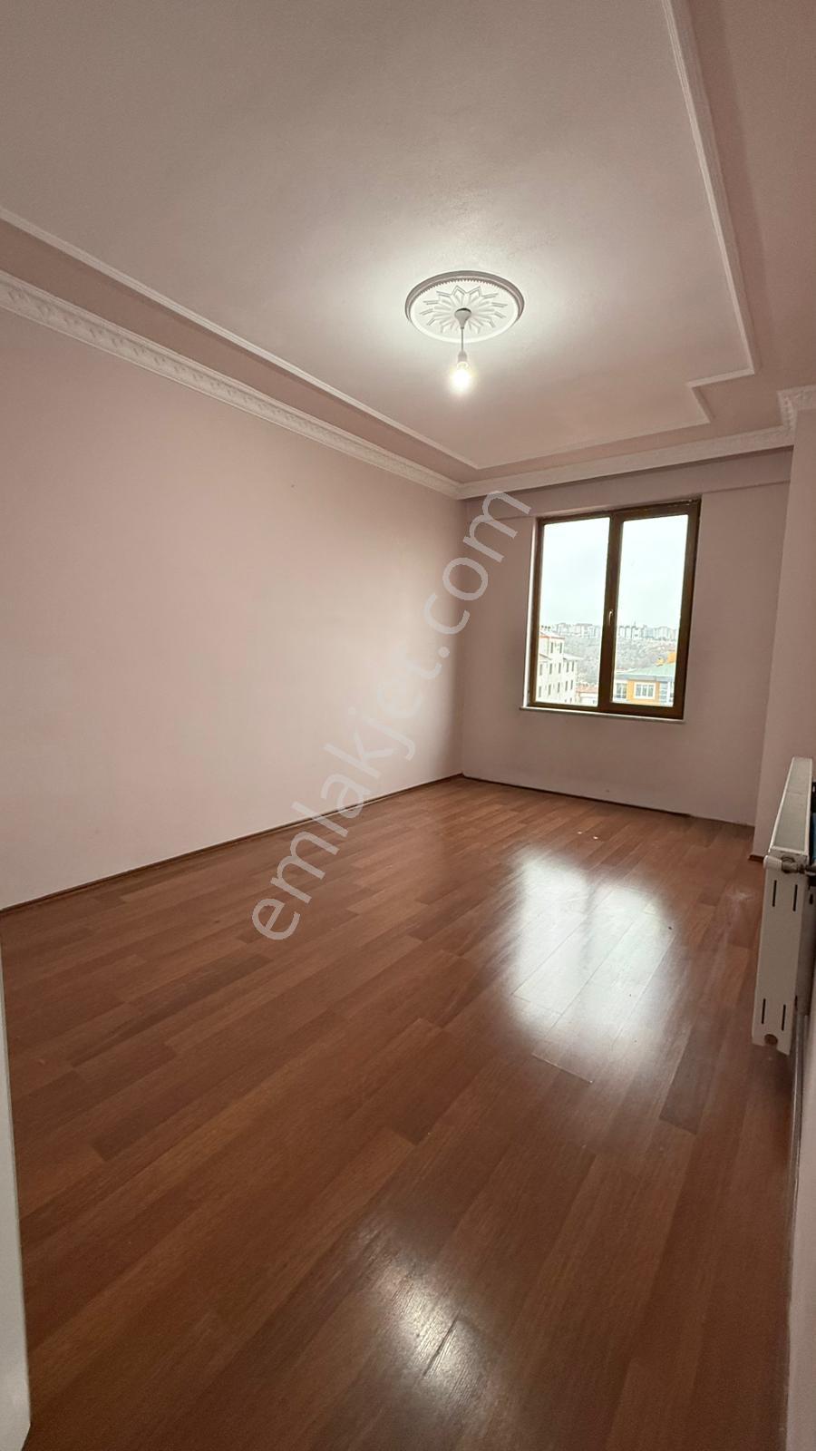 Öz Gaye Emlaktan Develi Çarşı Merkezde Satılık Daire - Görsel 2