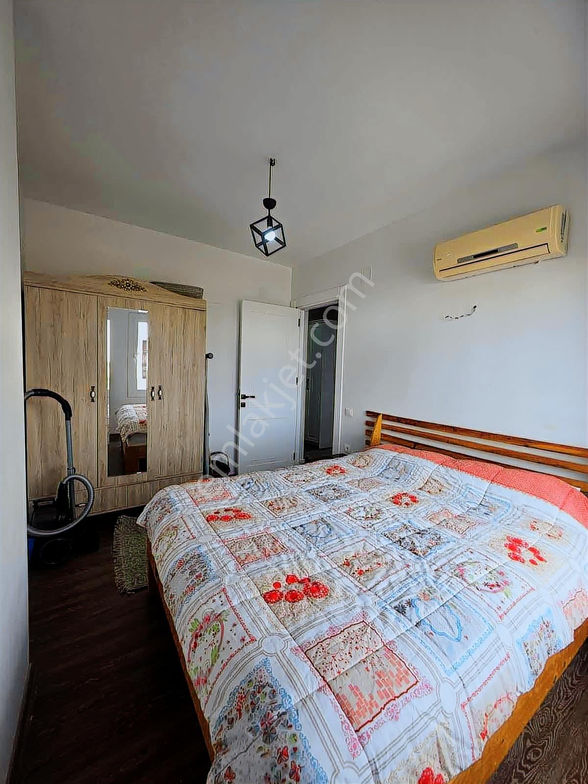 Aşağı Alata Eşyalı Kiralık 1+1 Daire - Görsel 2