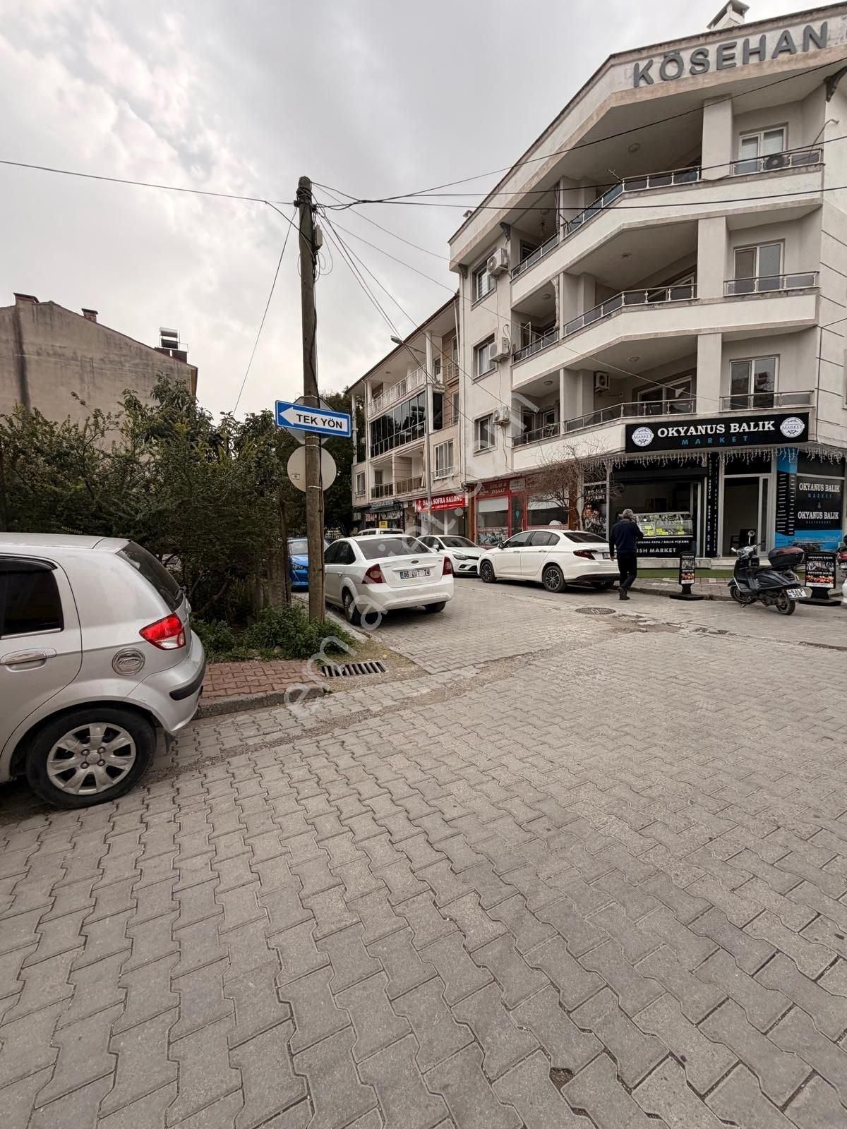 Cesur Emlak'tn Merkezi Konumda Kiralık 3+1 Geniş Ara Kat Daire - Görsel 13