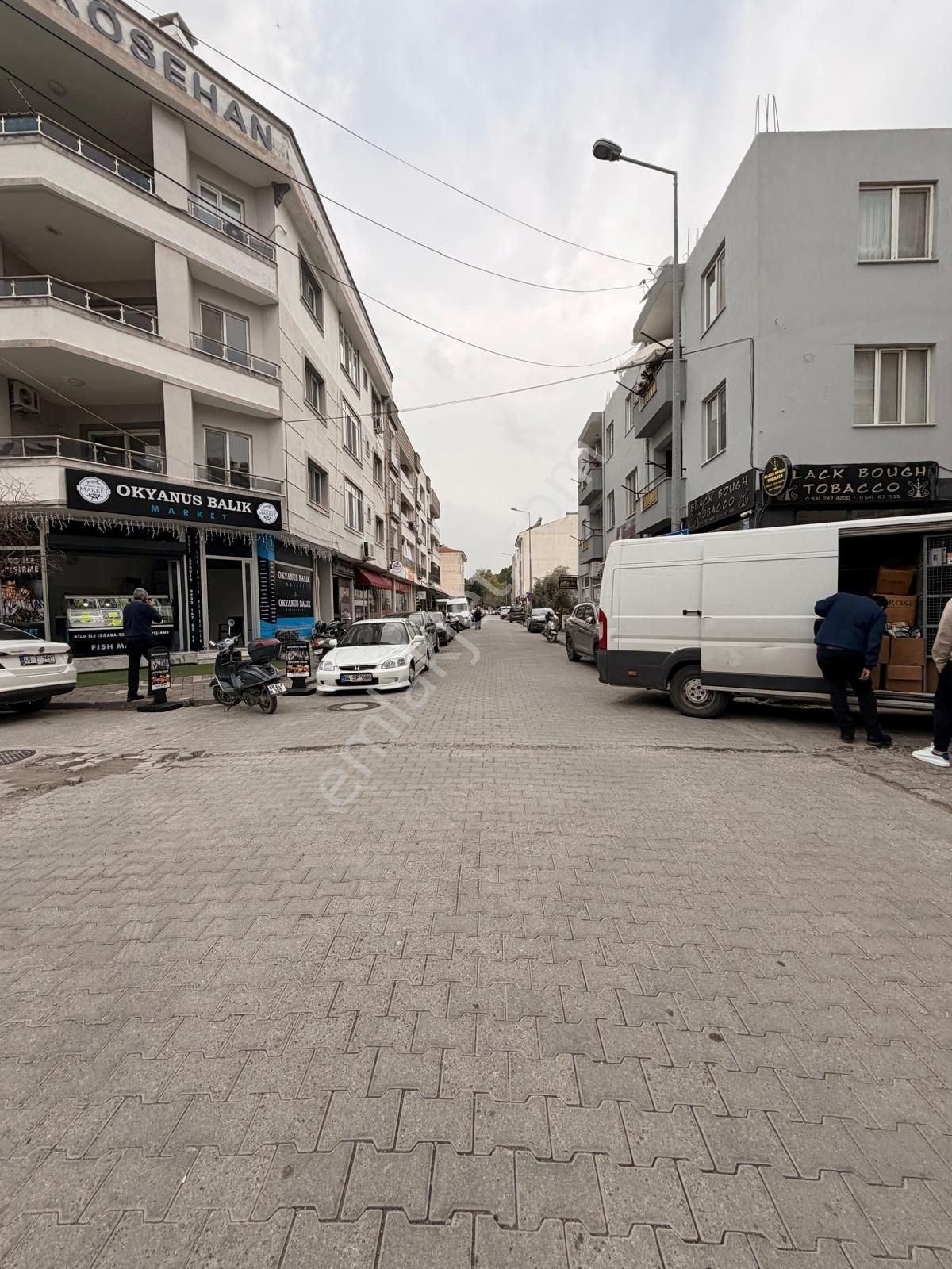 Cesur Emlak'tn Merkezi Konumda Kiralık 3+1 Geniş Ara Kat Daire - Görsel 14