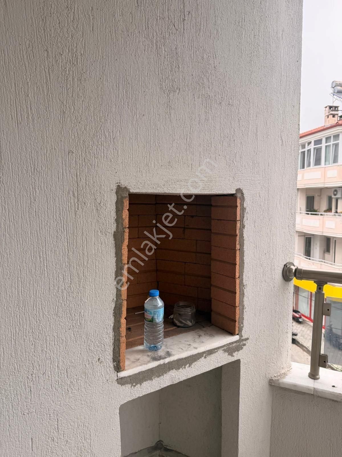 Cesur Emlak'tn Merkezi Konumda Kiralık 3+1 Geniş Ara Kat Daire - Görsel 23