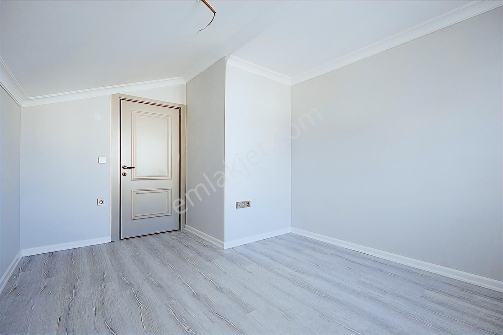 Kurşunlu'da Havuz Manzaralı 3+1 Satılık Sıfır Dubleks Daire - Görsel 7