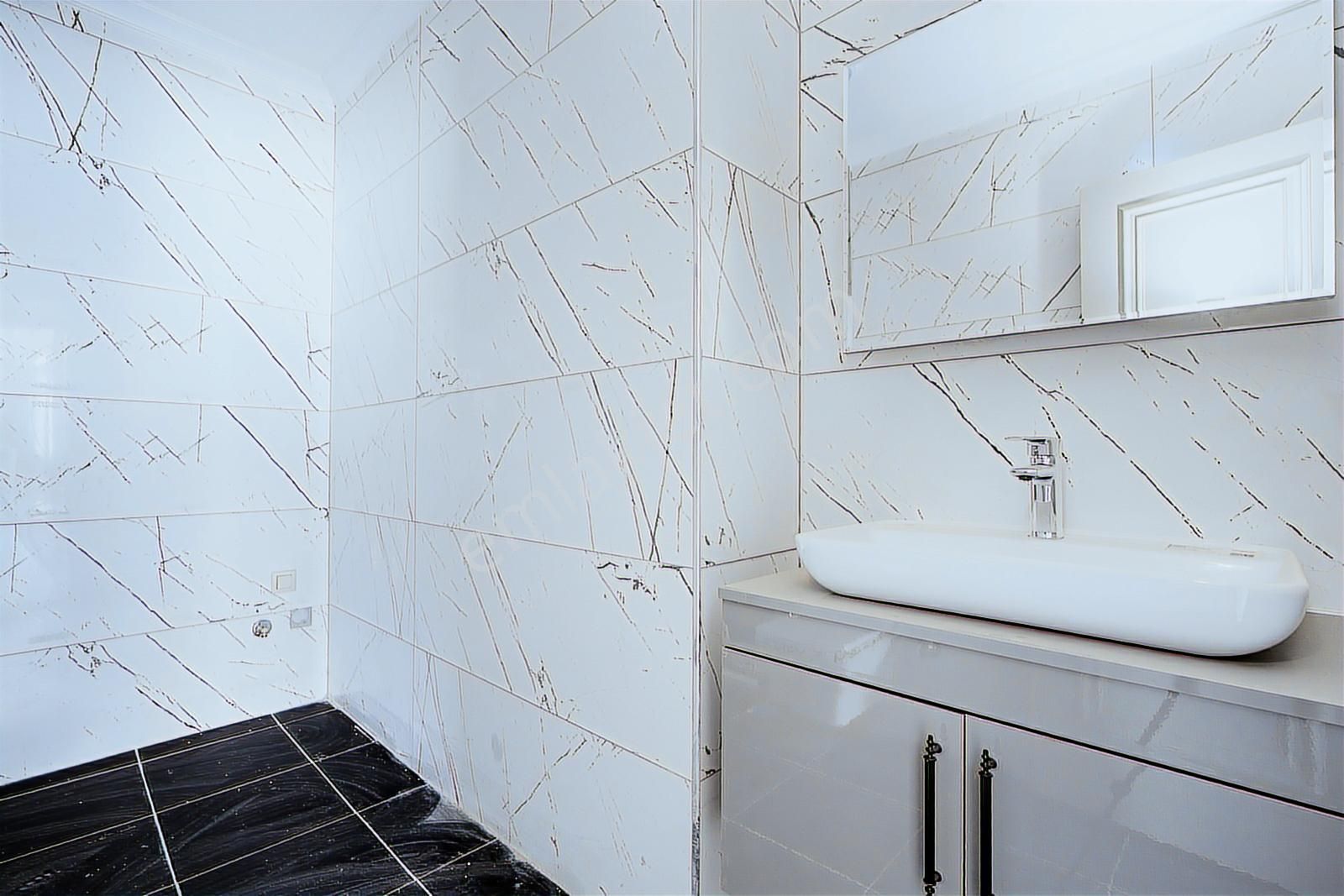 Kurşunlu'da Havuz Manzaralı 3+1 Satılık Sıfır Dubleks Daire - Görsel 25