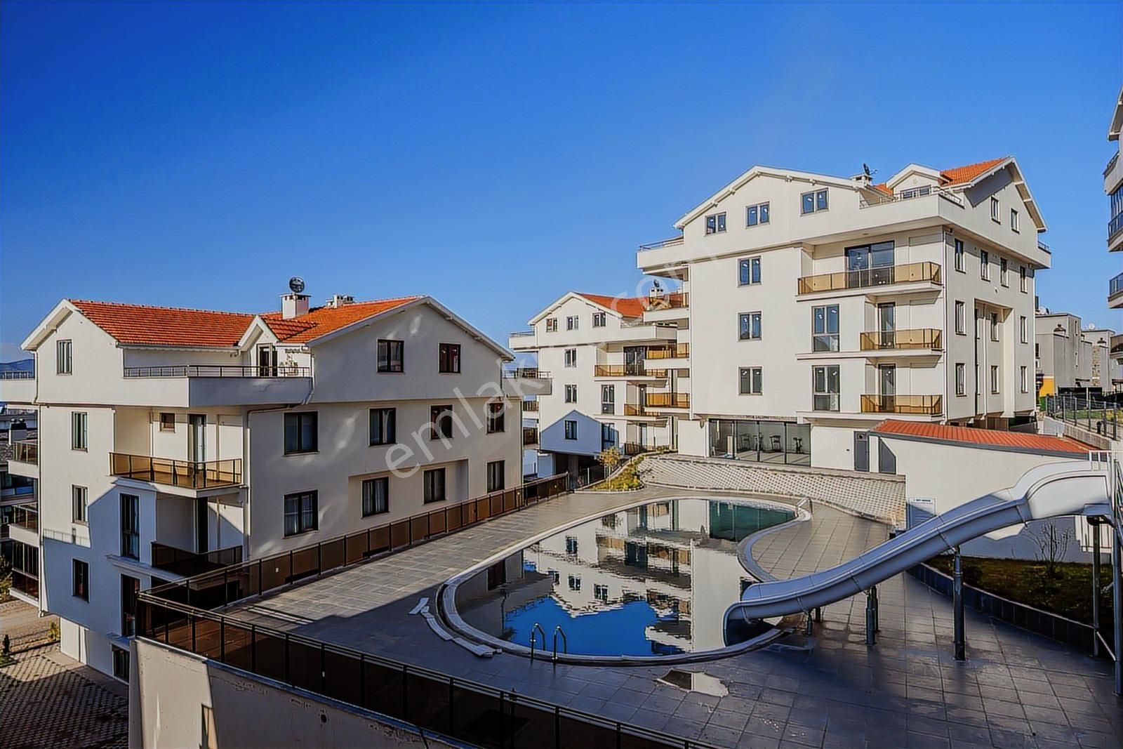 Kurşunlu'da Havuz Manzaralı 3+1 Satılık Sıfır Dubleks Daire - Görsel 30