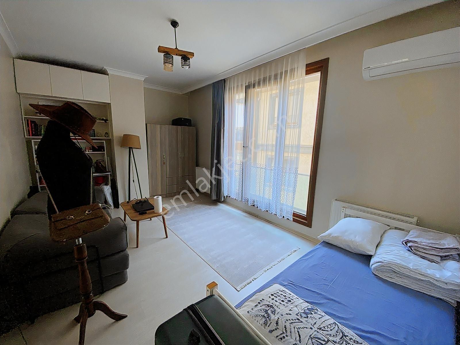 İbar Emlak'tan Küçükyalı Metroya 3dk Yeni Bina 2+1 Satılık Daire