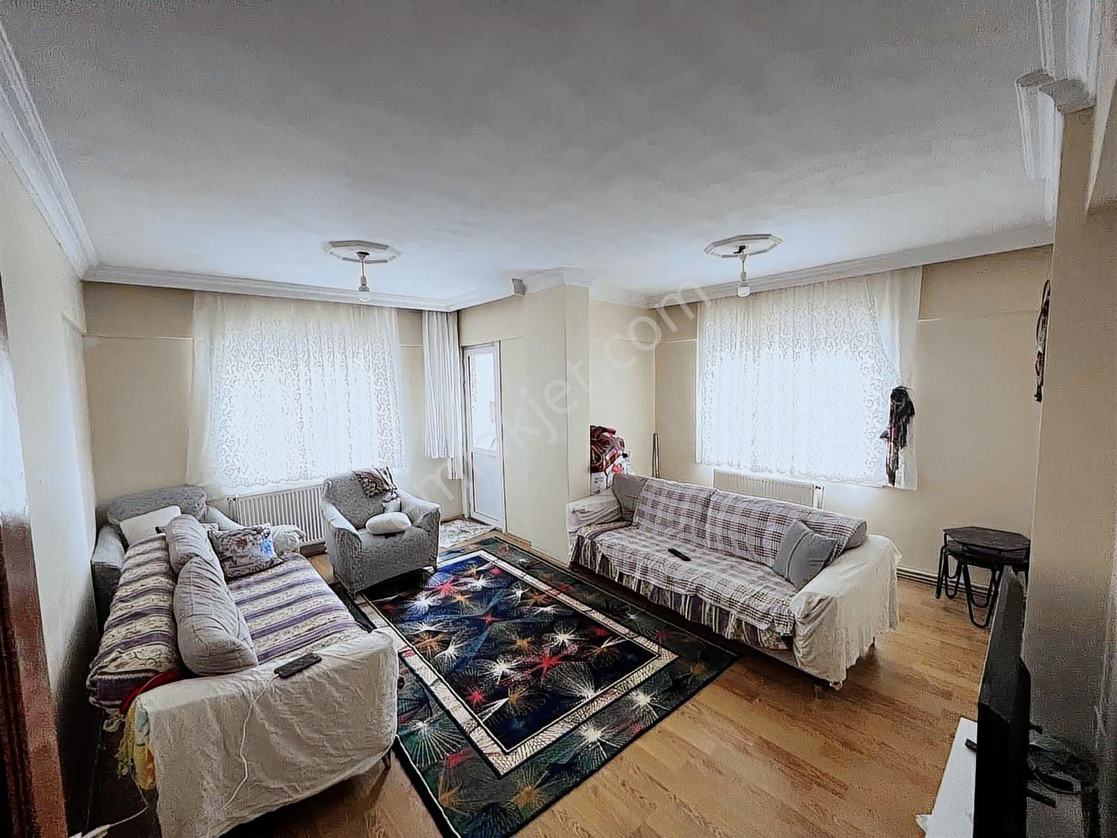 Maltepe Zümrütevlerde Öz İş Sitesi Site İçerisinde 3+1 120 M2 - Görsel 26