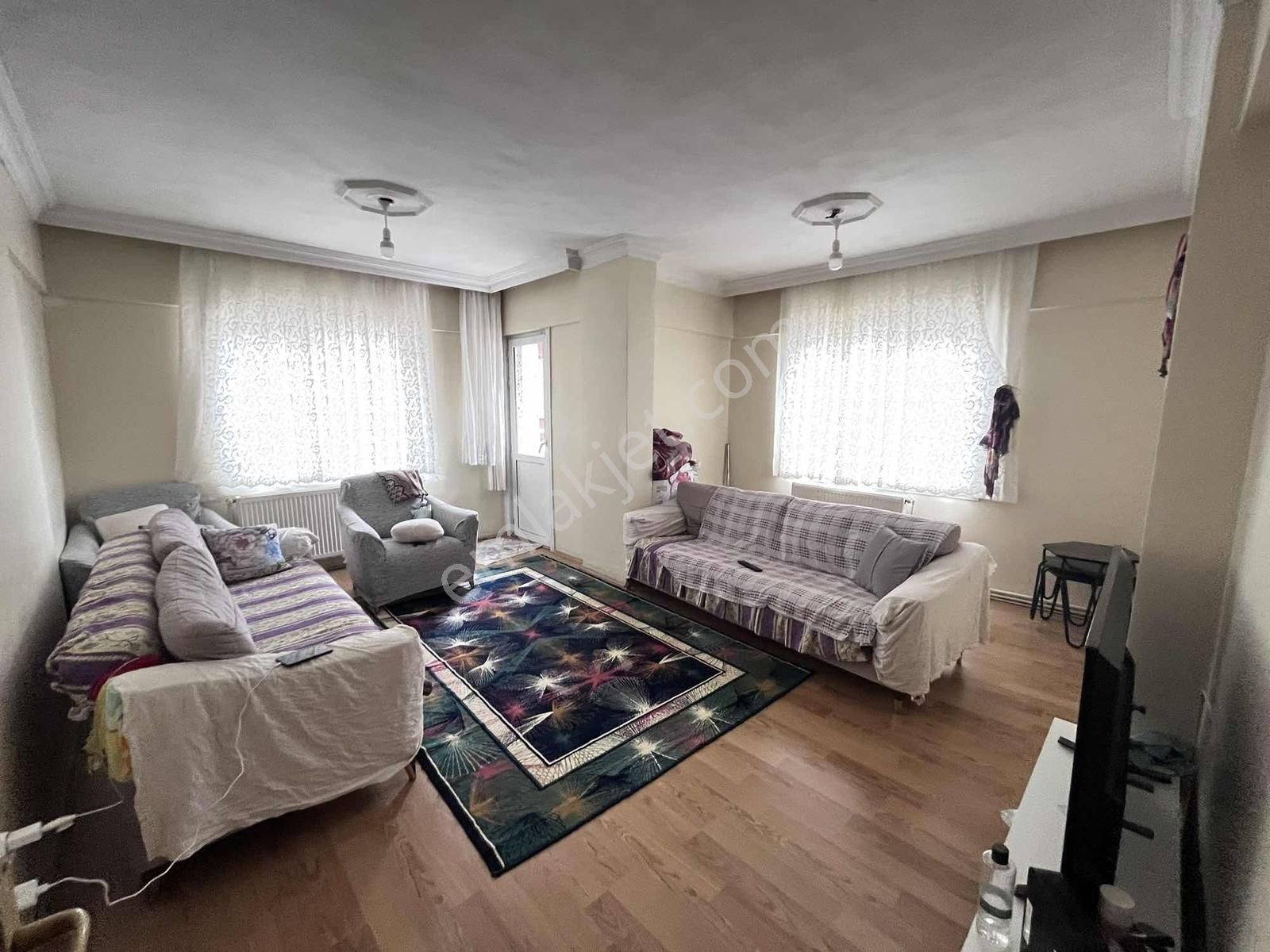 Maltepe Zümrütevlerde Öz İş Sitesi Site İçerisinde 3+1 120 M2 - Görsel 20