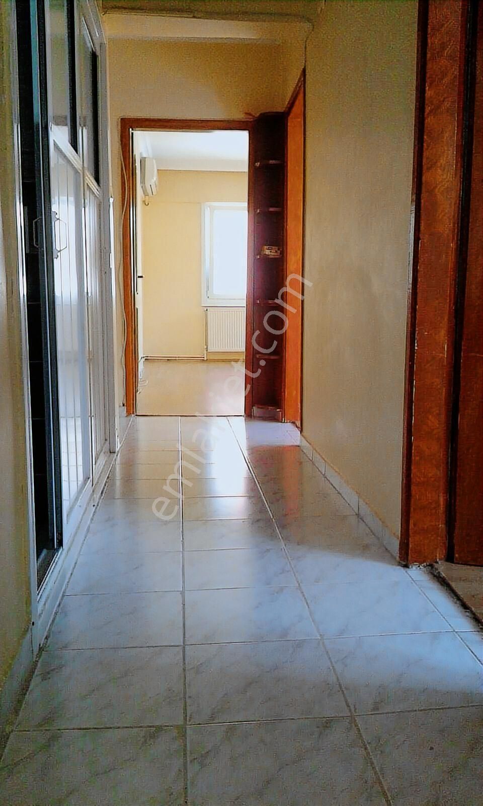 Maltepe Zümrütevlerde Öz İş Sitesi Site İçerisinde 3+1 120 M2 - Görsel 23