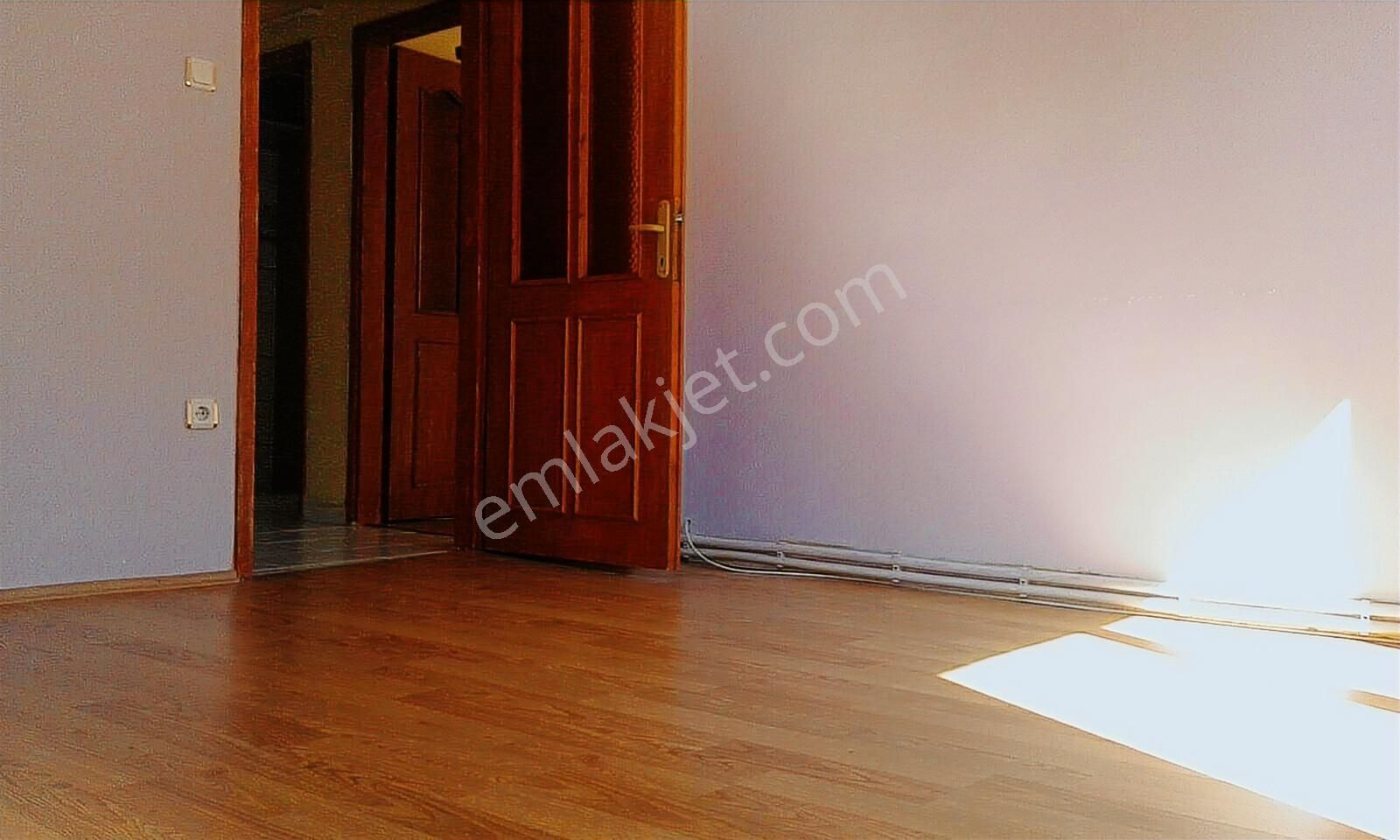 Maltepe Zümrütevlerde Öz İş Sitesi Site İçerisinde 3+1 120 M2 - Görsel 32