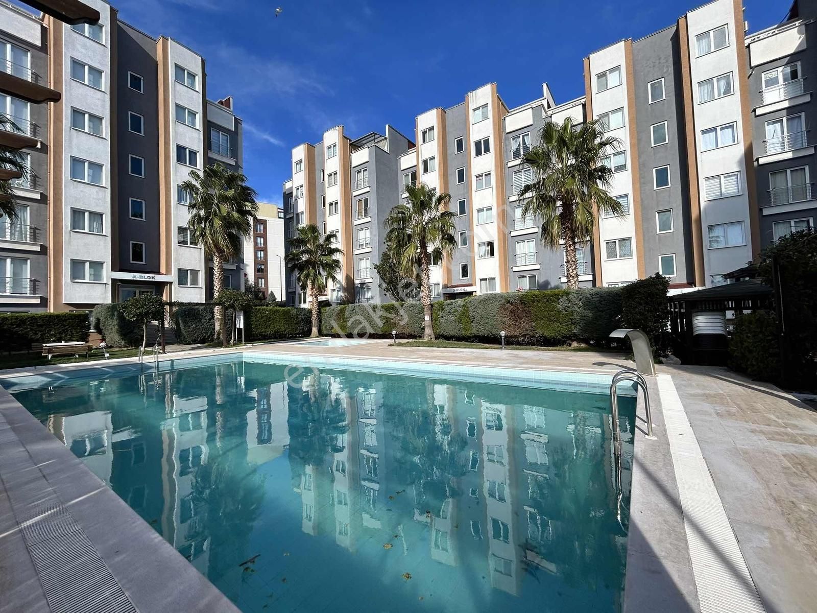 Mudanya Güzelyalı Site İçerisinde Havuzlu Satılık 2+1 Daire - Görsel 24