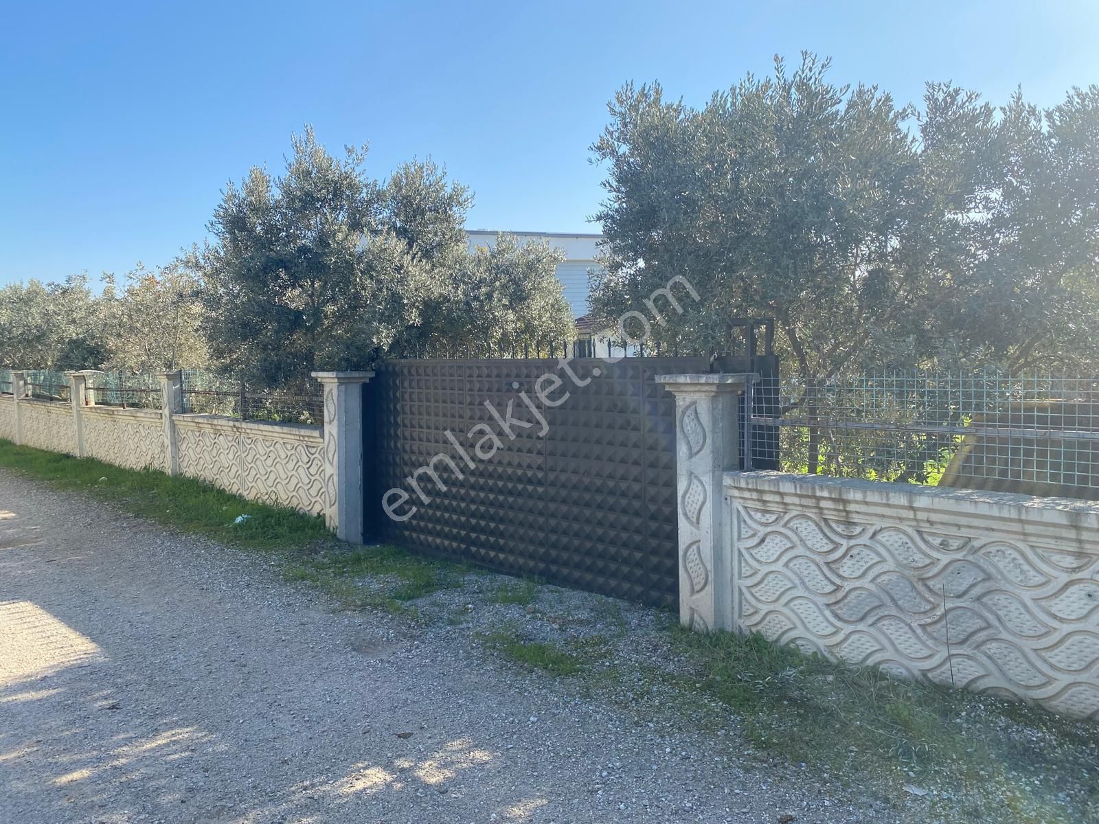 Menderes Oğlananası'nda İçerisinde 2+1 Evi Olan 809 M2 Bahçe - Görsel 19