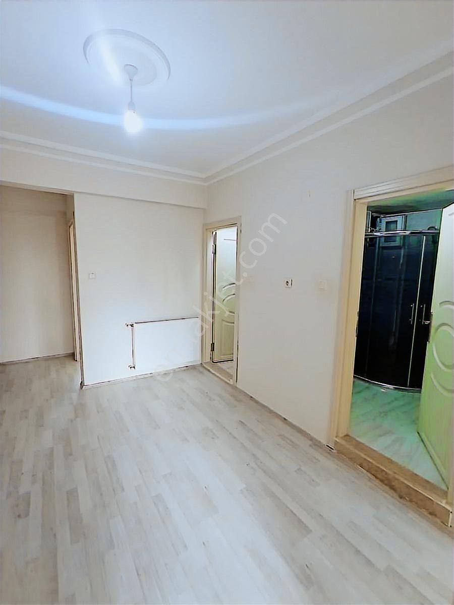 Görgülü Emlaktan Satılık 3+1 Dogal Gazlı Daire - Görsel 2