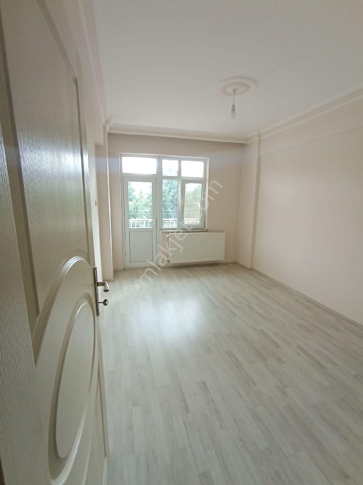 Görgülü Emlaktan Satılık 3+1 Daire Terme - Görsel 5