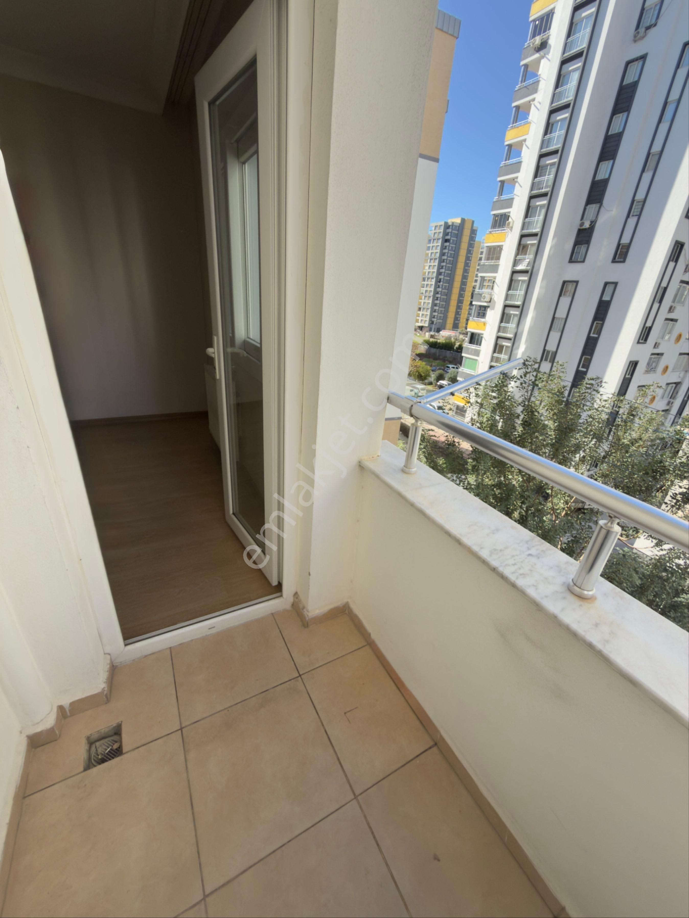 Pınar Mahallesi’nde Prestijli 4+1 Lüks Daire – Geniş Oturumlu, 3 Cephe! - Görsel 7