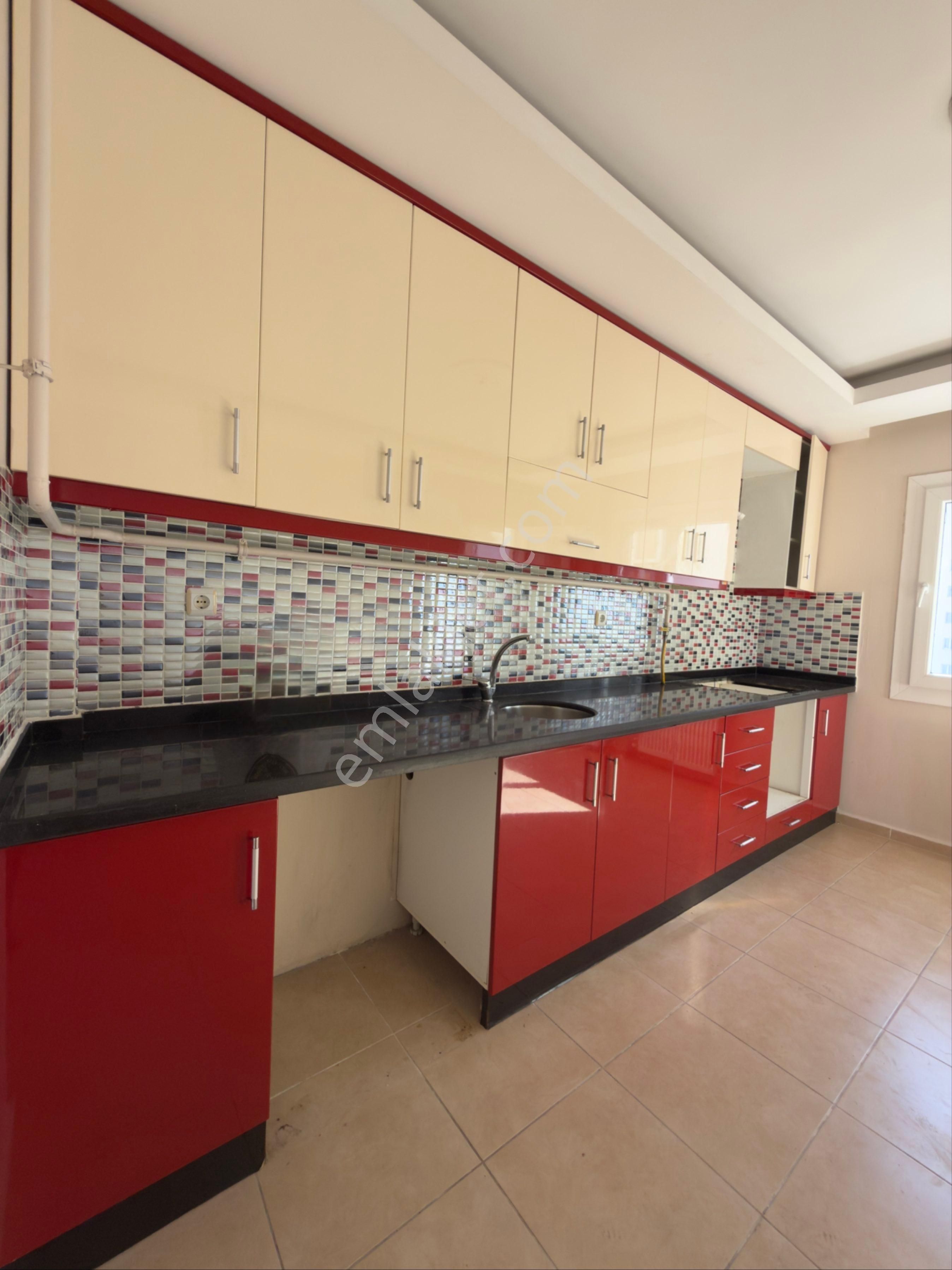 Pınar Mahallesi’nde Prestijli 4+1 Lüks Daire – Geniş Oturumlu, 3 Cephe!