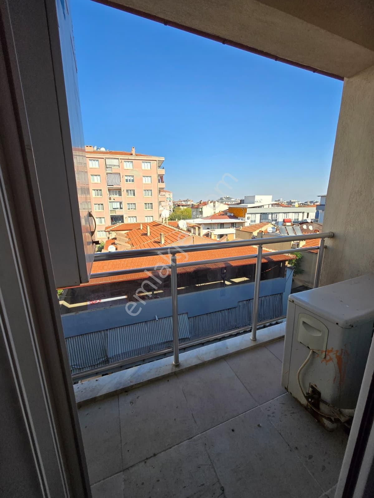 Fark20'den Sırakapılar'da Arakat Balkonlu Klimalı Lüx Apart - Görsel 4