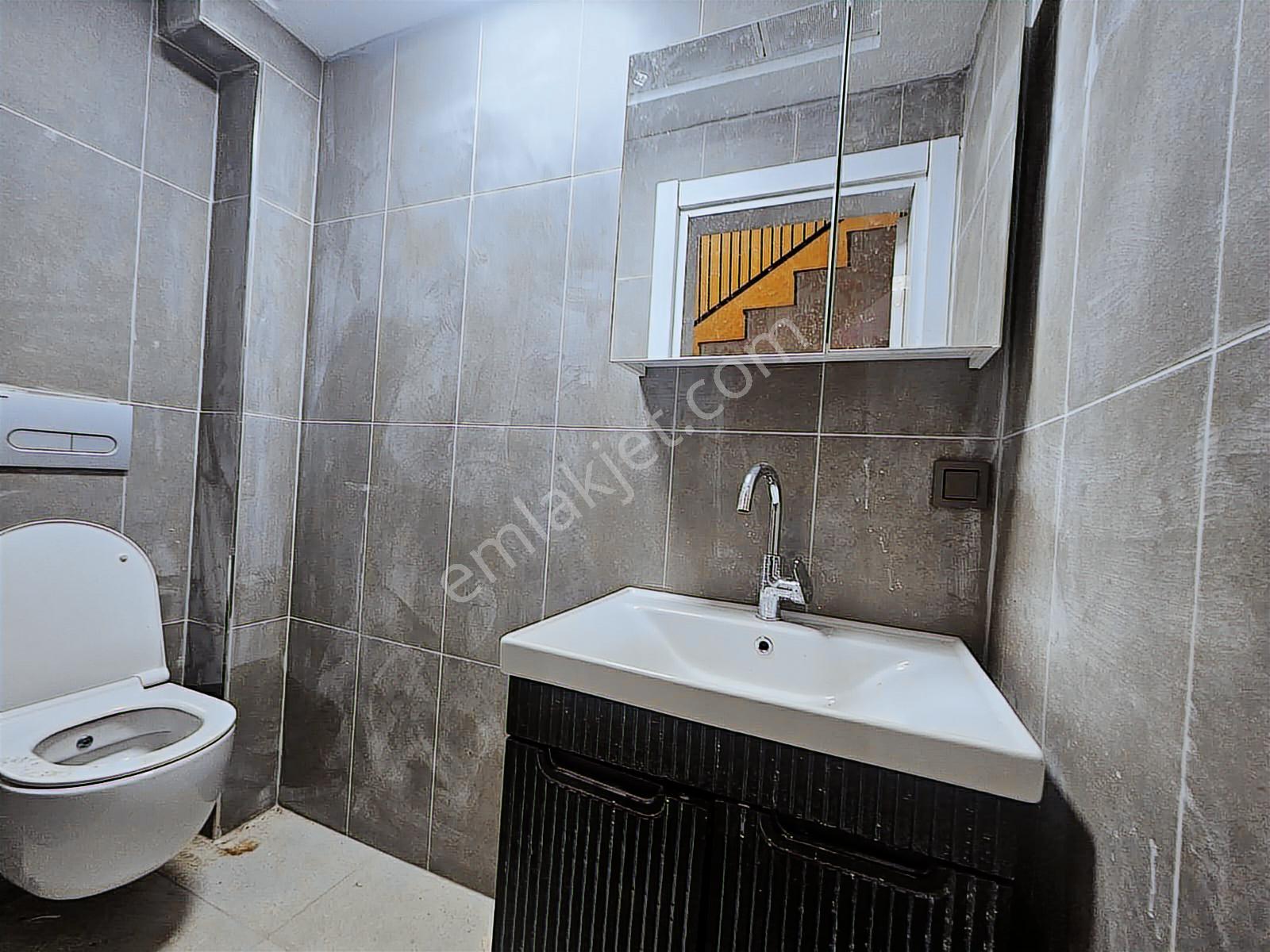 Bağçeşmede Site İçerisinde 142 M2 3+1 Sıfır Bahçe Dubleks E.bany - Görsel 18
