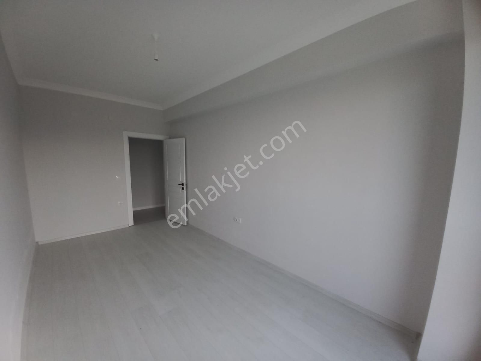 Kartepe Kent Meydanı Sitede Havuzlu,kapalı Otoparklı 3+1 Dubleks - Görsel 11