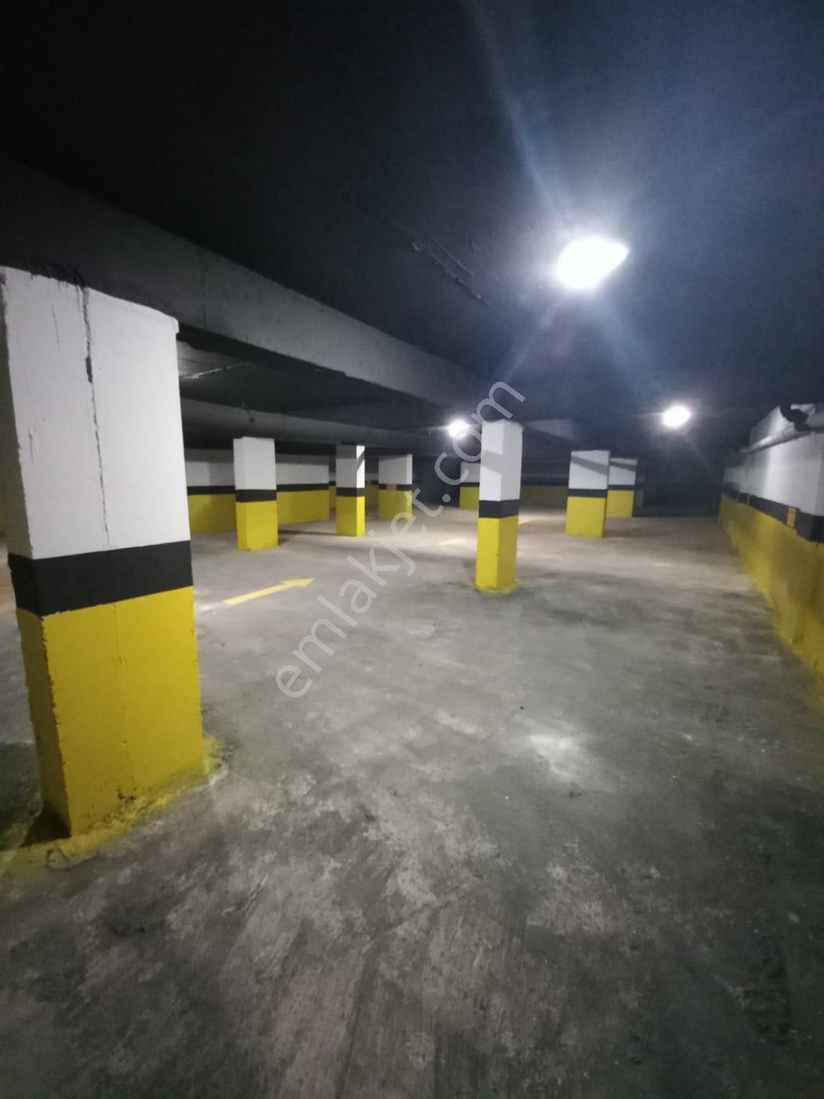 Kartepe Kent Meydanı Sitede Havuzlu,kapalı Otoparklı 3+1 Dubleks - Görsel 6