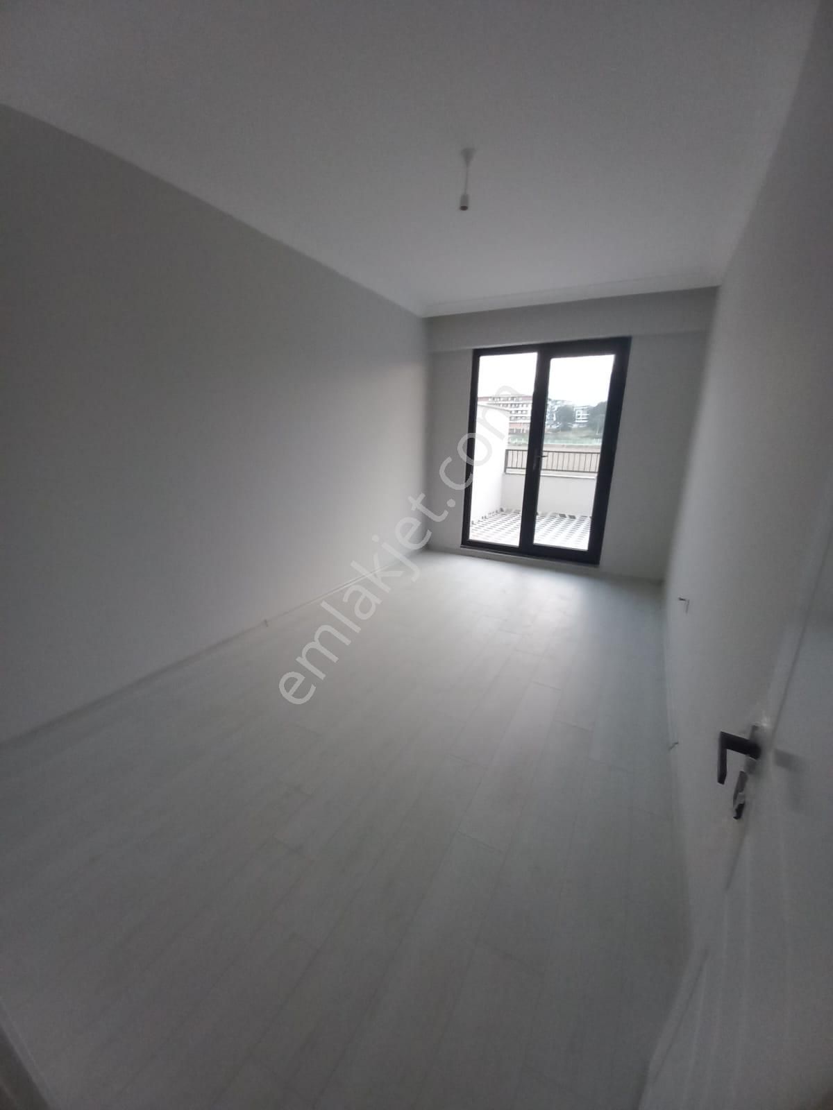 Kartepe Kent Meydanı Sitede Havuzlu,kapalı Otoparklı 3+1 Dubleks - Görsel 8